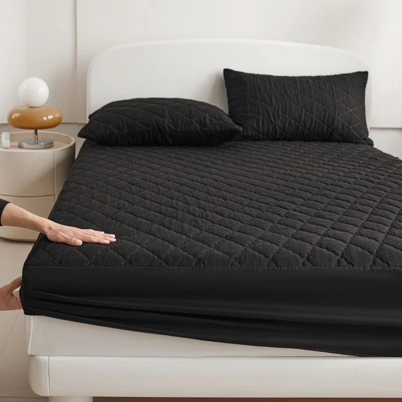 Quilted Waterproof Mattress Protector Fitted Bed Pad